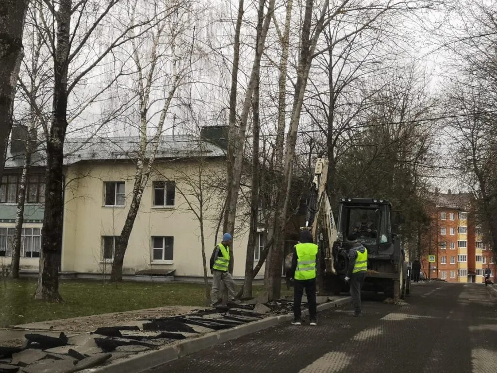 Поселок ремонтный. Новая Москва Рогово ул.Школьная. Новая Москва поселение Роговское последние новости.