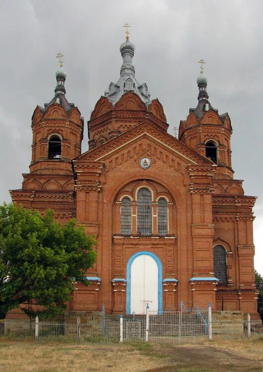 Храм Покрова Пресвятой Богородицы (малая Грибановка). Малая Грибановка Воронежская область Церковь. Храм в малой Горбановки. Храм пгт Грибановский.