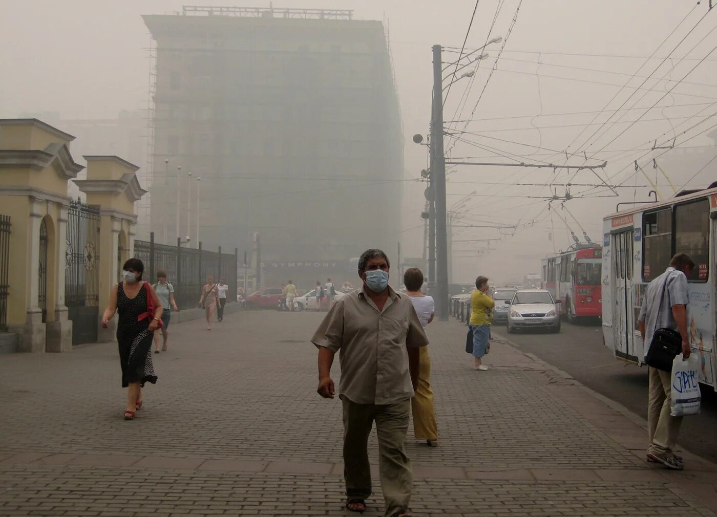В каком году был смог. Смог в москве 2010. аномальная жара в москве 2010. смок 2010 года в москве. август 2010 москва смог.