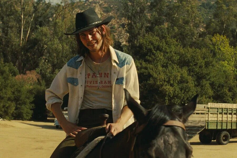 Austin butler однажды в голливуде. Остин батлер однажды в голливуде. Остин батлер дюна. Austin butler однажды в голливуде. Остин батлер однажды в голливуде.