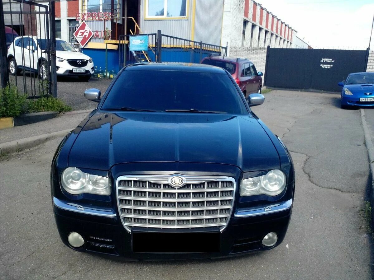 Chrysler 300c 2008. Крайслер 300c 2008. Крайслер 300с 2008. Chrysler 300c 2008 черный. Купить крайслер в пробегом в россии