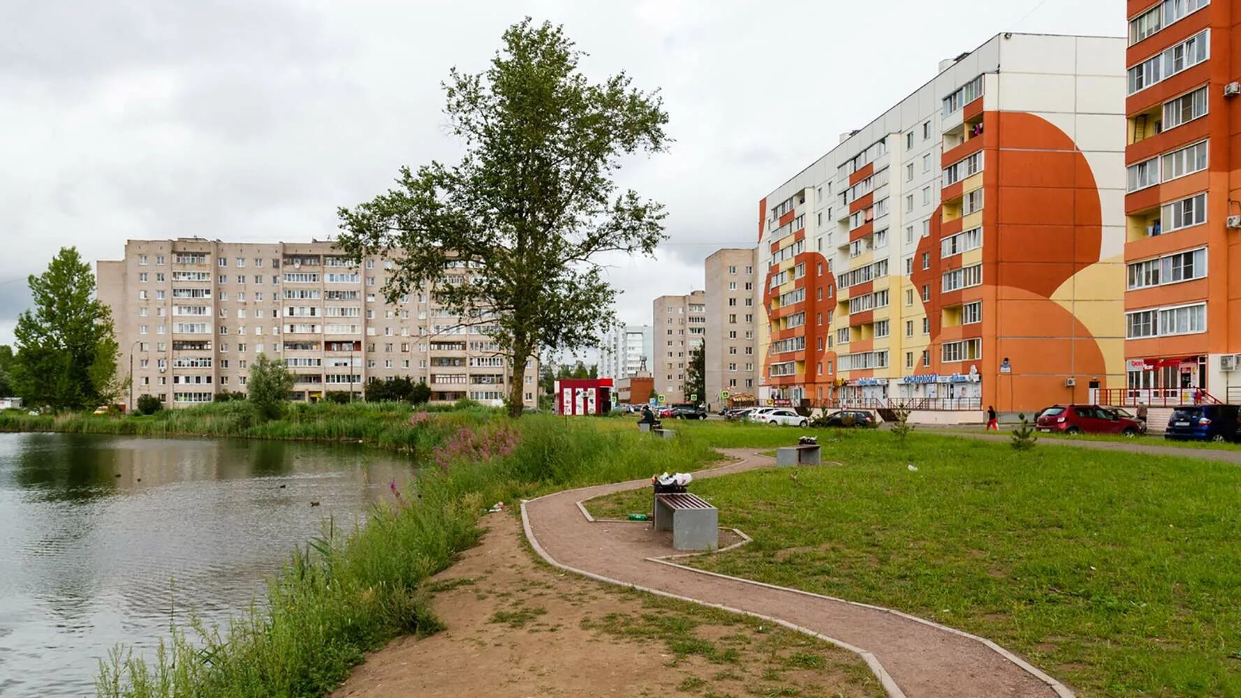 Городская среда великий. Парк Луговой Великий Новгород. Великий Новгород парк Луговой парк Луговой. Микрорайон Луговой Великий Новгород. Парка Лугового Великий Новгород.