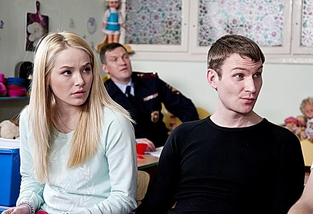 мария скорницкая. реальные пацаны девушка коляна актриса. девочка из реальных пацанов. зоя бербер максим. мария скорницкая валентина мазунина.