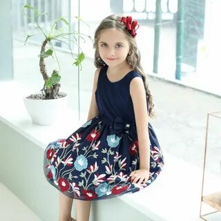 Ürün adı: kolsuz yuvarlak boyun elbise Renk: Donanma Malzeme: Polyester örg...