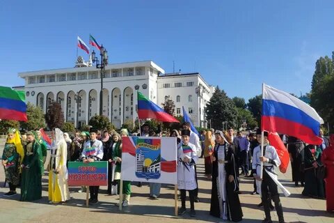 Какой из дагестанских народов отмечает праздник цветов