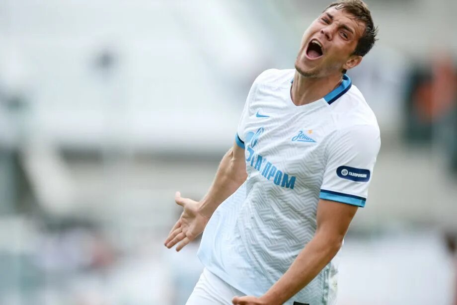 Дзюба футболист локомотив. Дзюба в локомотиве 2023. Дзюба футболист. Дзюба футболист локомотив. Про артема дзюбы.