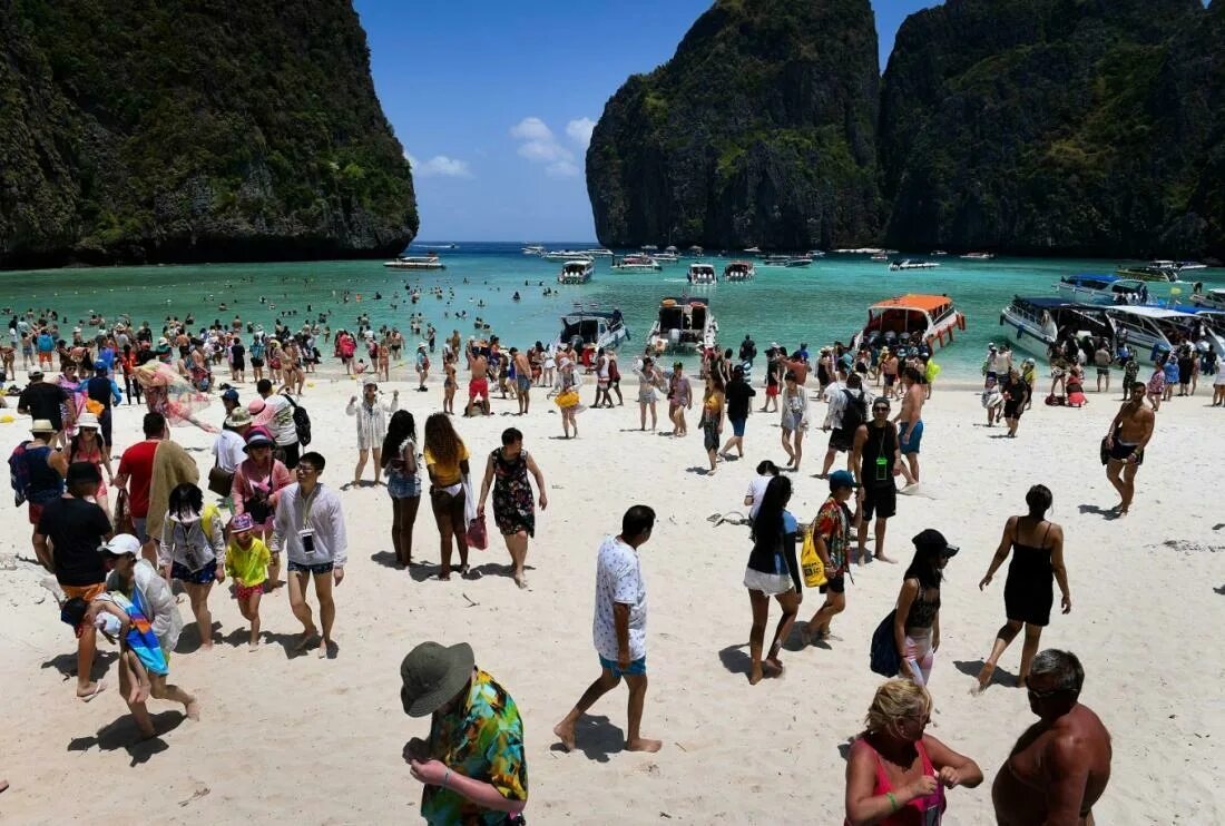 Тайланд в июле стоит ли ехать. Майя Бэй. Пхи-Пхи Таиланд. Пхи Пхи Тайланд. Пхи Пхи пляж ди Каприо.