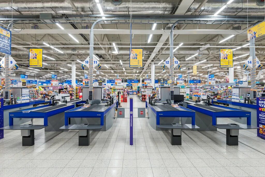 работа ленты в спб сегодня. гипермаркет лента сеть гипермаркетов планерная 17 санкт петербург. выборгский шоссе лента гипермаркеты. лента гипермаркет. лента пискаревский 59.