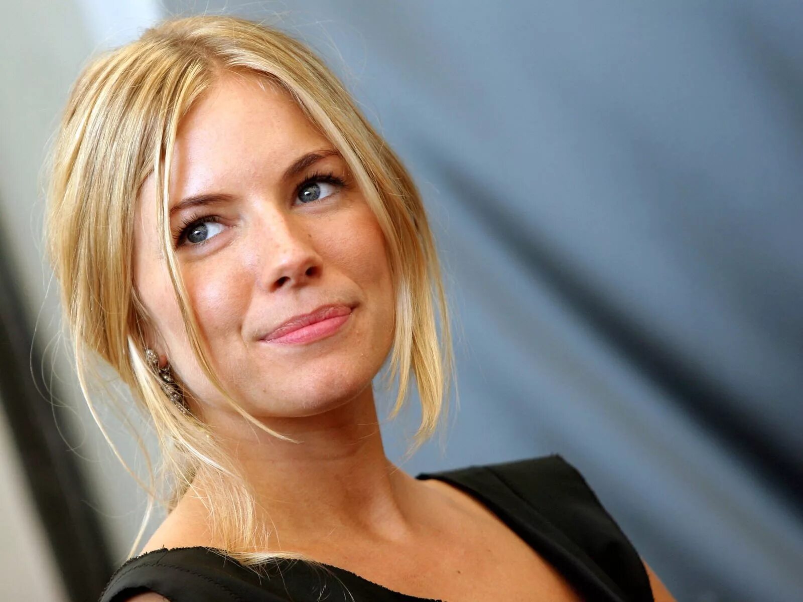 Сиенна Миллер. Сиенна Миллер 2005. Сиенна Миллер Sienna Miller. Сиенна Миллер фото. Зарубежные актрисы блондинки