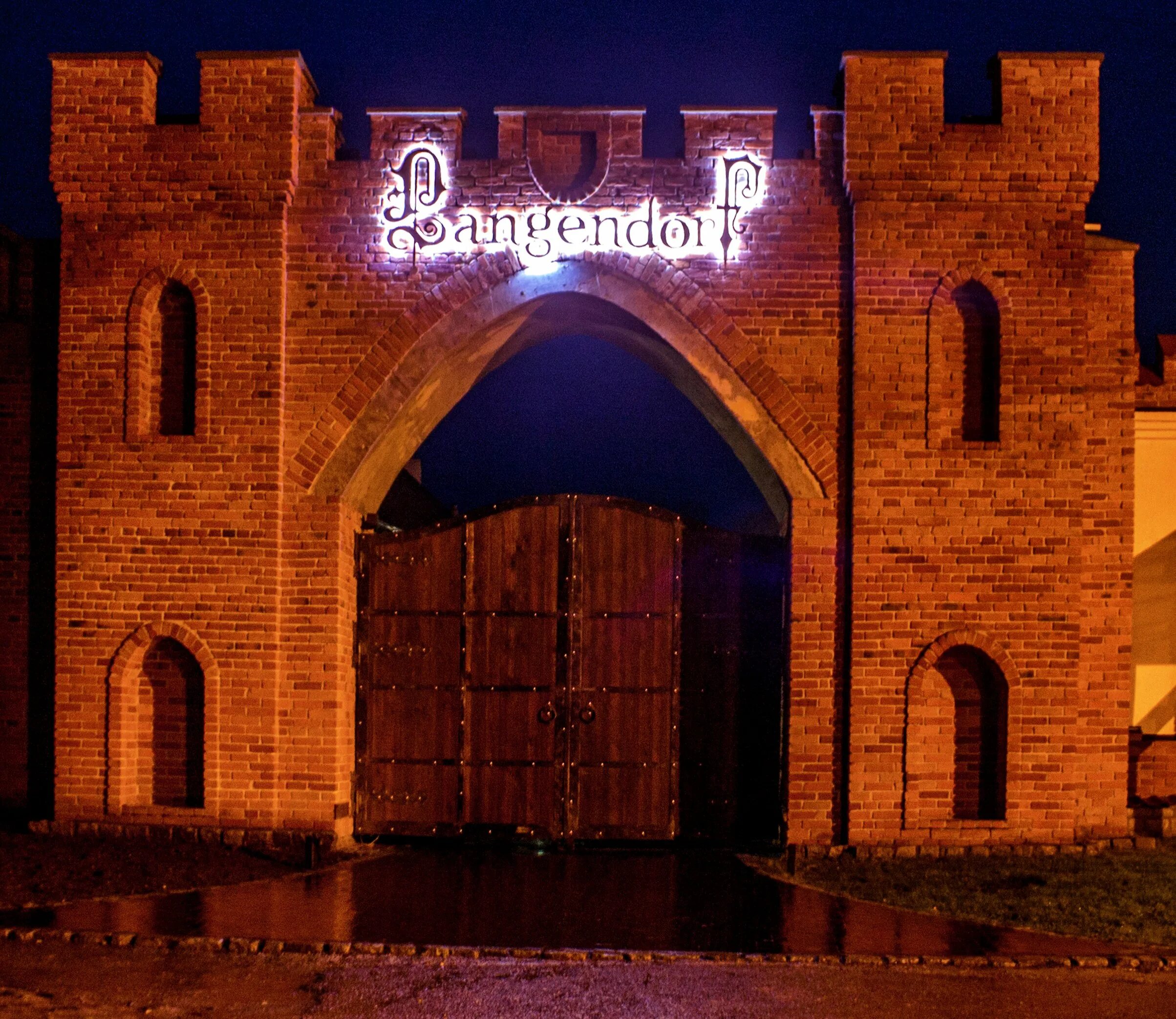 Лангендорф калининград отель. Замковое имение лангендорф. Имение лангендорф. Замковое имение ''лангендорф'', калининградская область. Лангендорф замковое имение 4 калининградская обл.