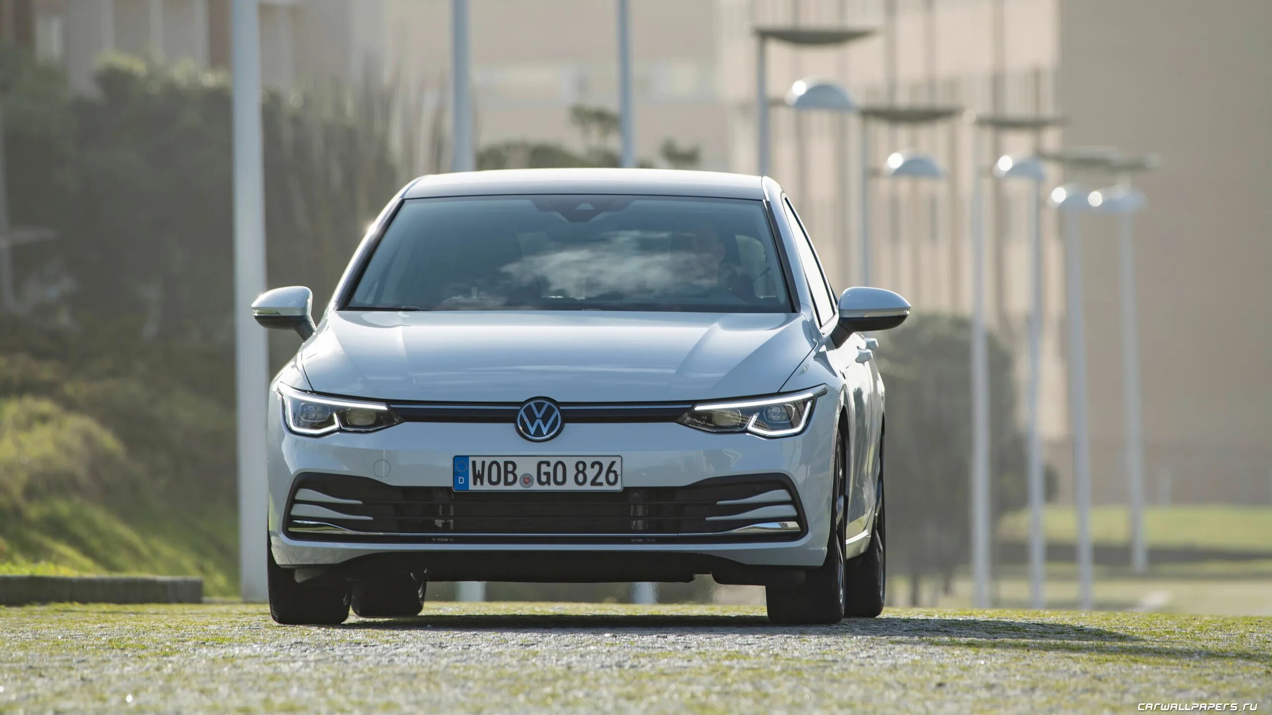 Volkswagen 2020 купить. Фольксваген гольф 8. Фольксваген гольф 8 поколения. Гольф 2020. VW Golf 8 vs 7.