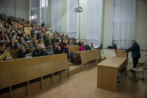 Между лекциями
