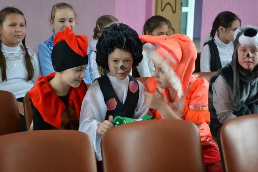 Прием драматизации в начальной школе. Театрализация на уроках. Драматизация в начальной школе. Кружок кукольный театр в начальной школе. Театрализация на уроках.