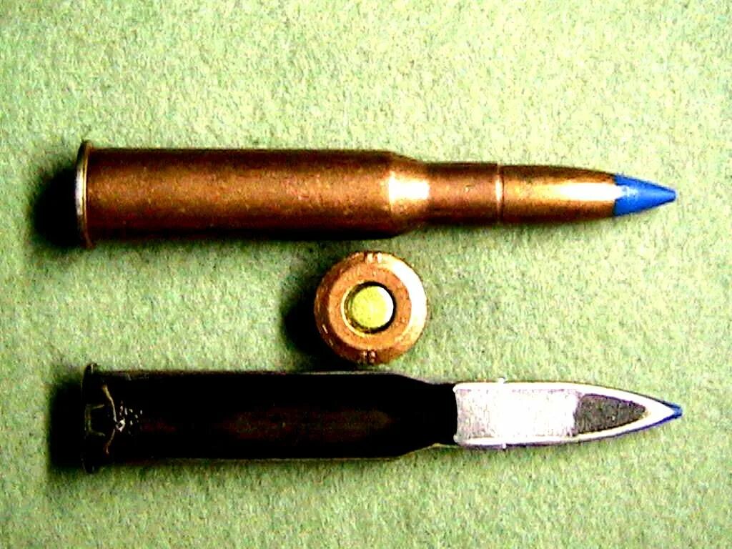 Патроны sterling 12x70. Синяя пуля. Колпачок на ниппель odi синий a-15460. Пуля с синей головкой. Калибр тт 7.