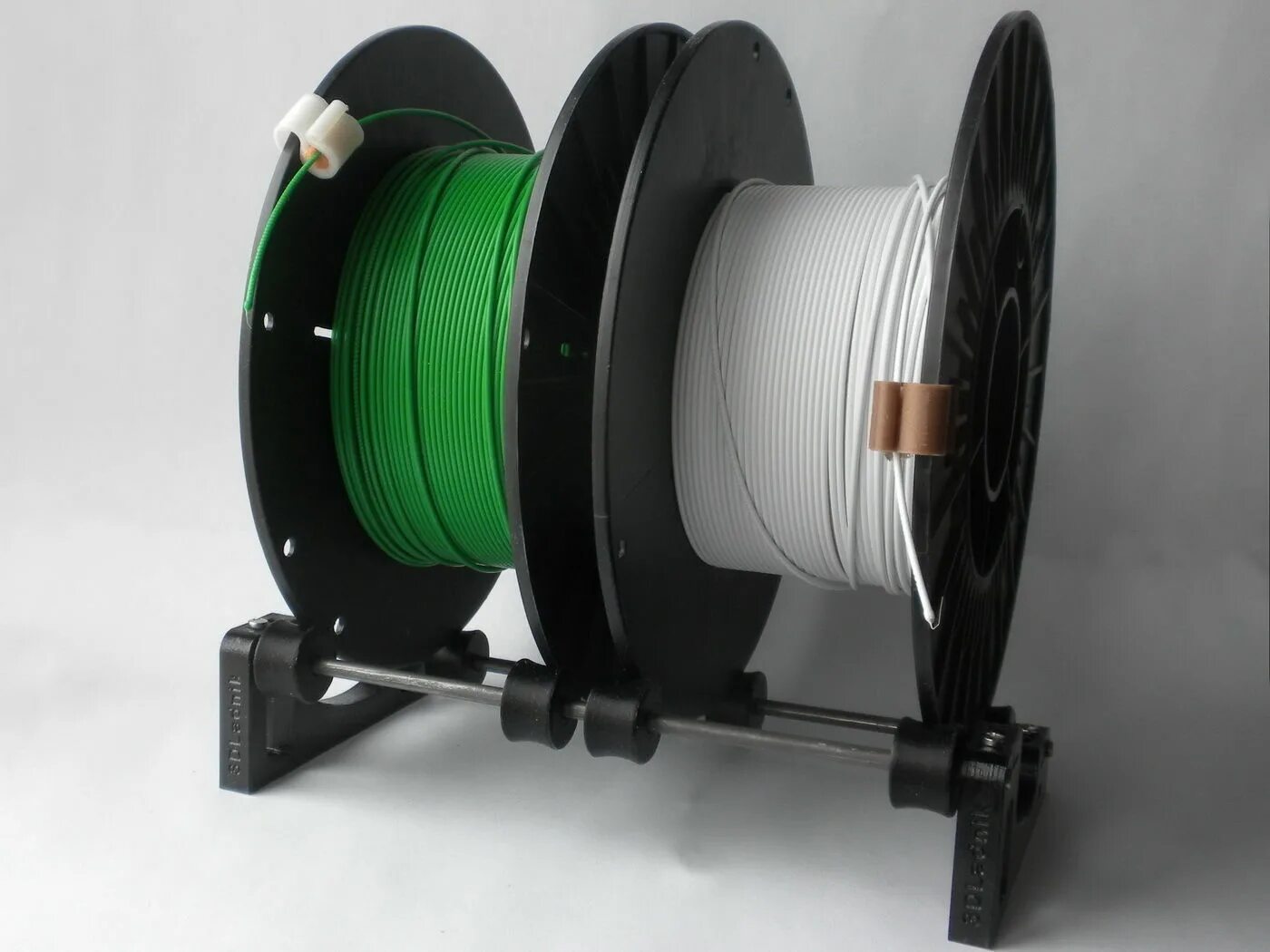 Var spool. Spool holder 3d принтер. держатель катушки филамента 3d модель. филамент для 3д принтера. держатель катушки филамента для 3д принтера.