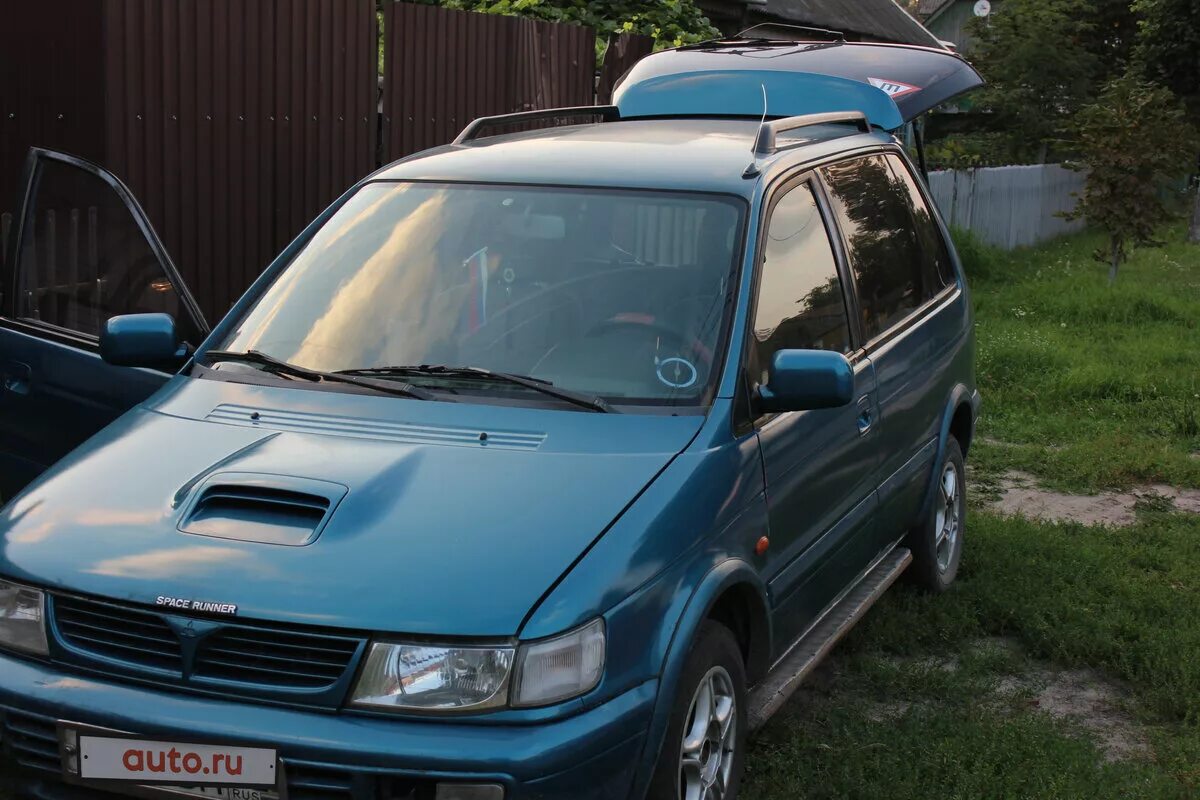 Мицубиси раннер. Mitsubishi Space Runner 1995. Mitsubishi Space Runner 1995 4wd. Mitsubishi Space Runner 1.8 MT, 1995. Mitsubishi Space Runner 1.