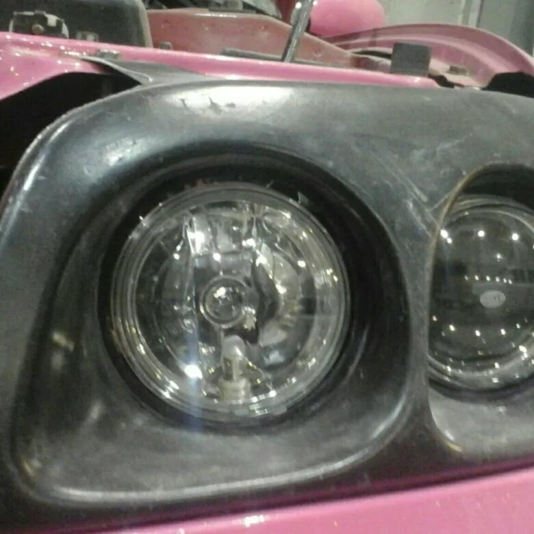 Оптика hella carisma. Модульная оптика valeo pajero 3. Модульная оптика hella outlander 1. Модульные фары. Hella фары митсубиси l200.