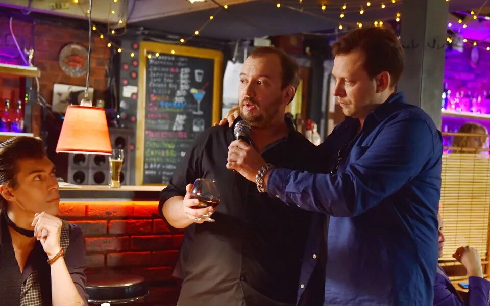 Неопалимый феникс 2019. Неопалимый феникс содержание. Феникс сериал 2018. Неопалимый феникс 2019. Антон сычев неопалимый феникс.