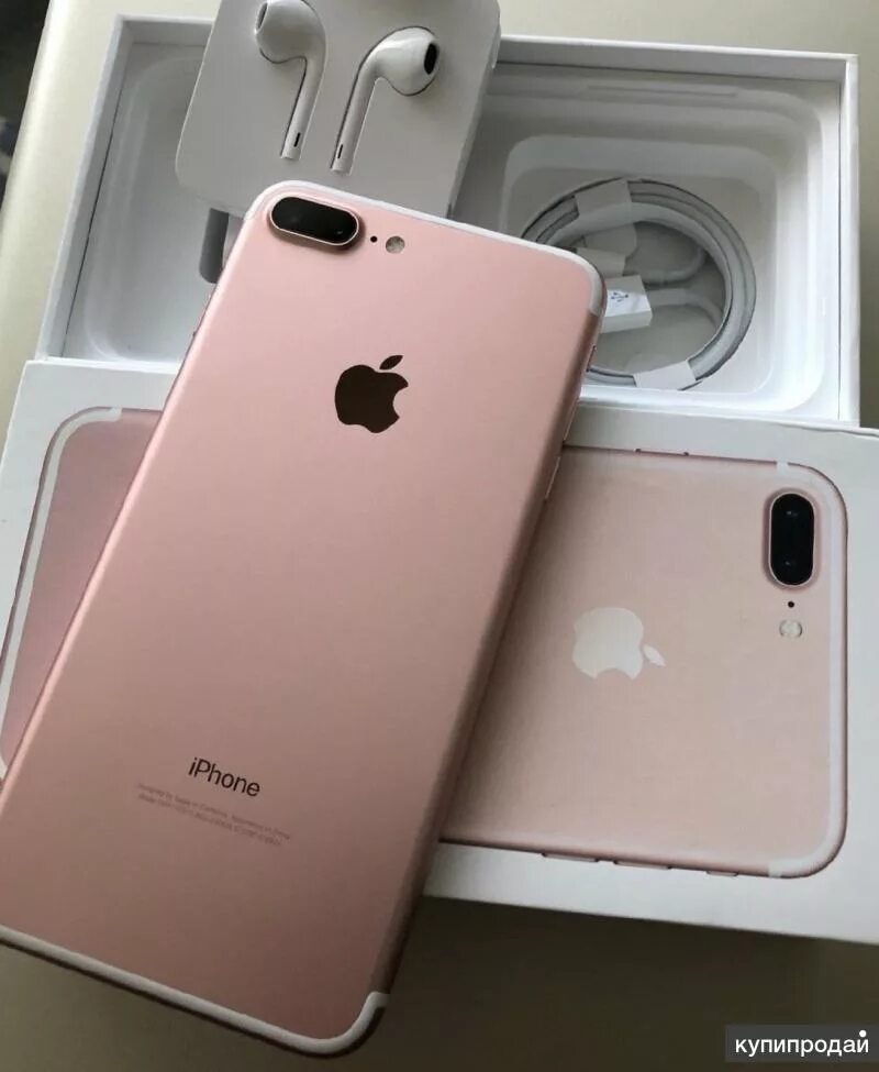 Смартфон Apple iPhone 7 32Gb - купить по цене от 9890 руб в интернет-магазинах М