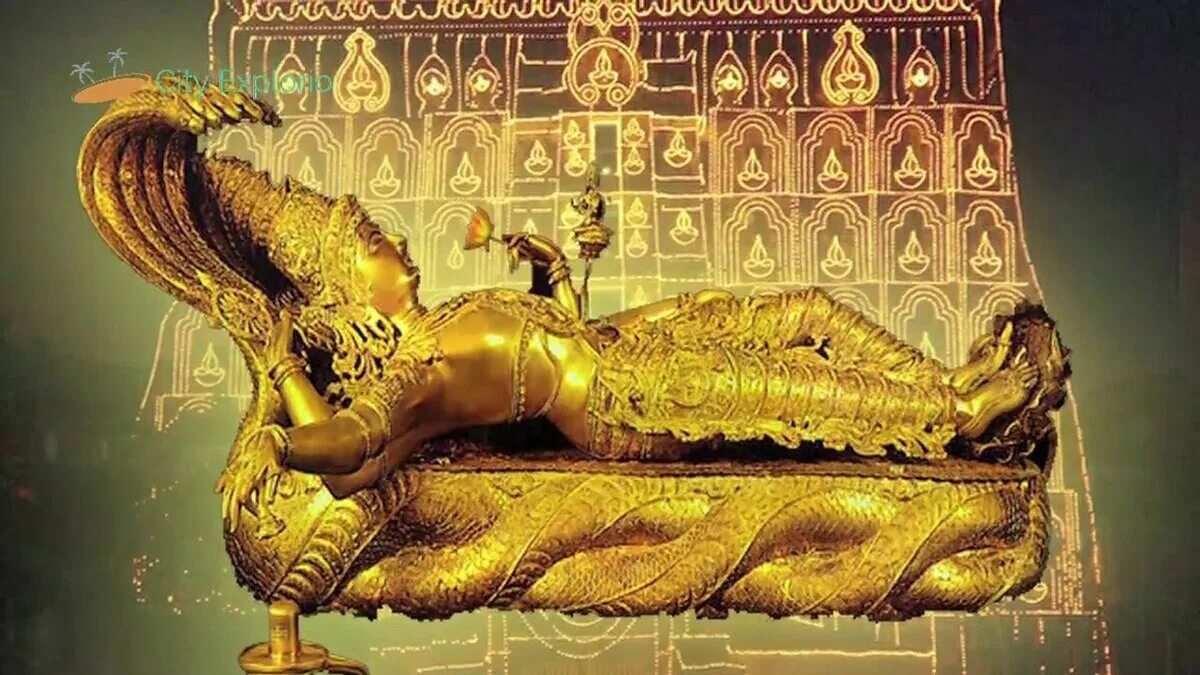 Керала. Тривандрум храм вишну. Храм падманабхасвами в индии двери. Храм падманабхасвами в индии. Храм в индии с сокровищами.