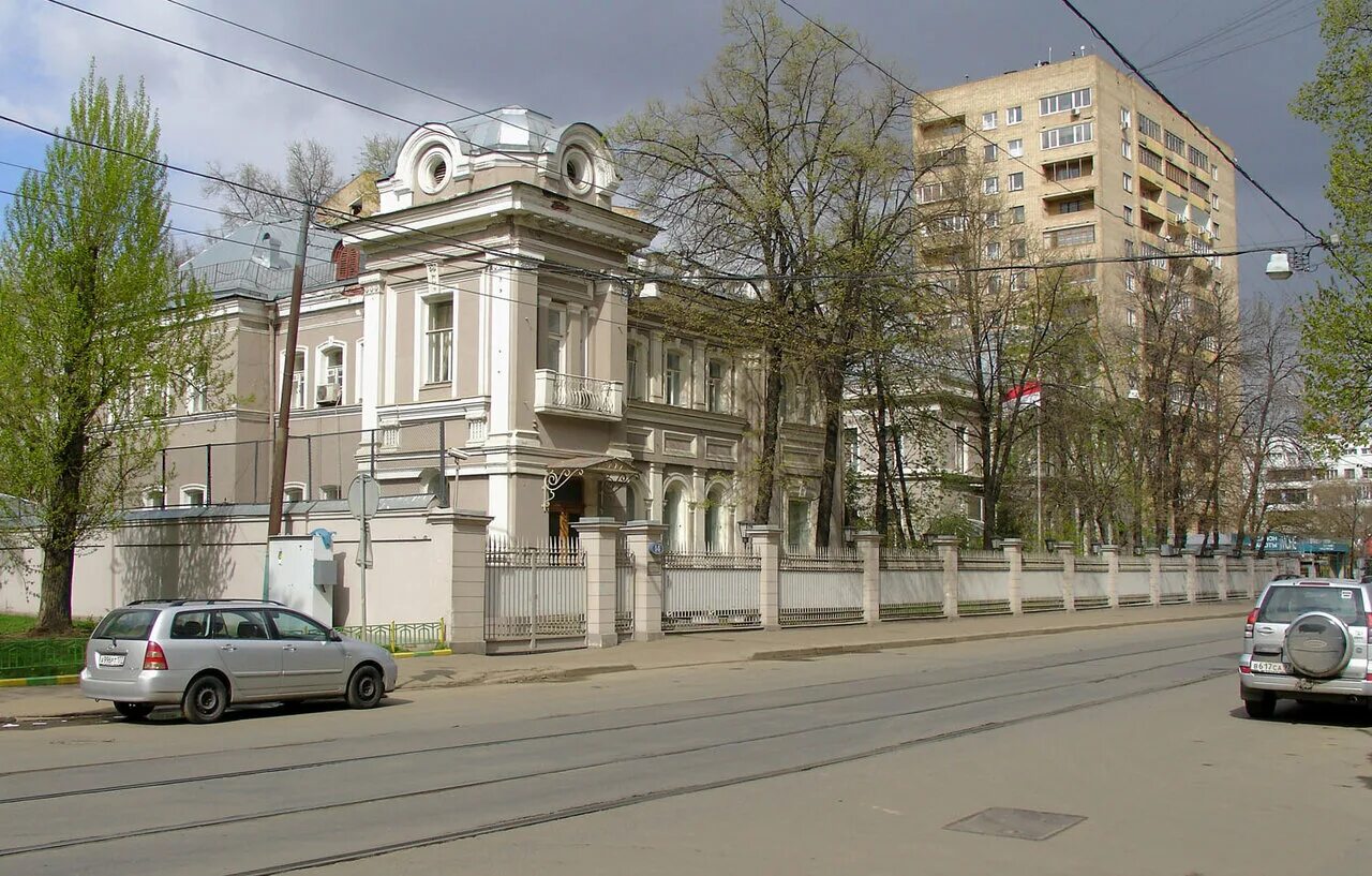 Консульство индонезии. Посольство индонезии в москве. городская усадьба с. г. протопопова — в. с. татищева. посольство индонезии в ташкенте. особняк урусовой новокузнецкая.