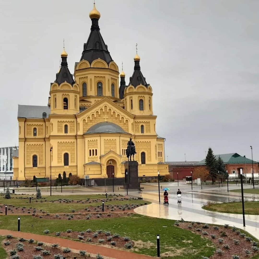 Церковь нижний новгород сайт. Храм на стрелке в Нижнем Новгороде.