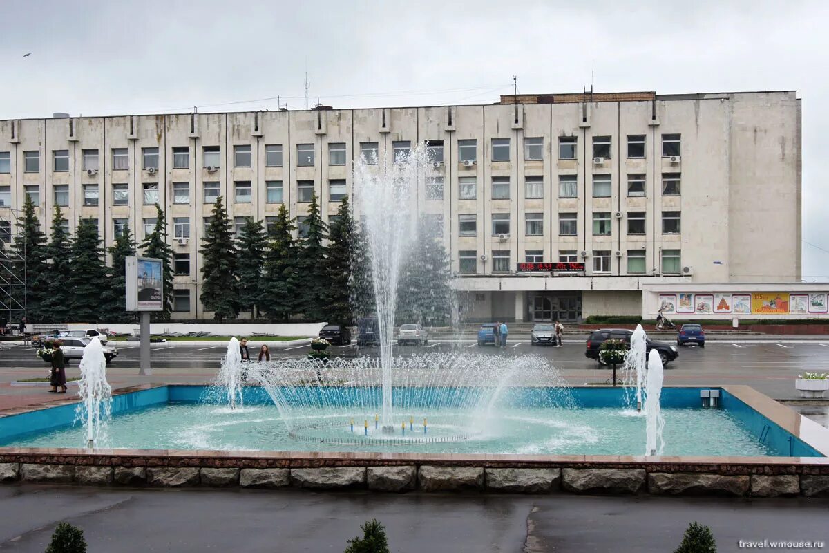 Вход в отель "Коломна" с площади Советская. - Picture of Hotel Kolomna - Tripadv
