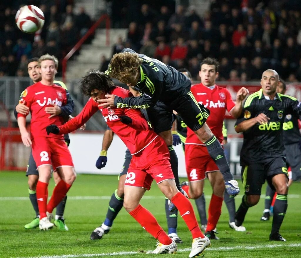United twente. Твенте клуб. Чемпионат нидерландов – твенте. Форма промеса. Твенте (футбольный клуб).