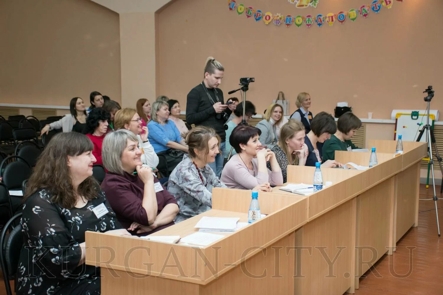 Курган ирост педагогическая. Ирост. Курган ирост педагогическая. Курган ирост педагогическая. Треугольник в иллюстраторе.