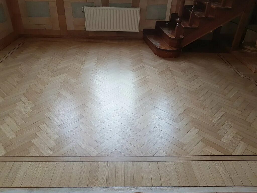 Паркет шлифовка покрытие лаком. Паркетная расценки. Отциклевать паркет. Паркетная расценки. Циклевка пола.