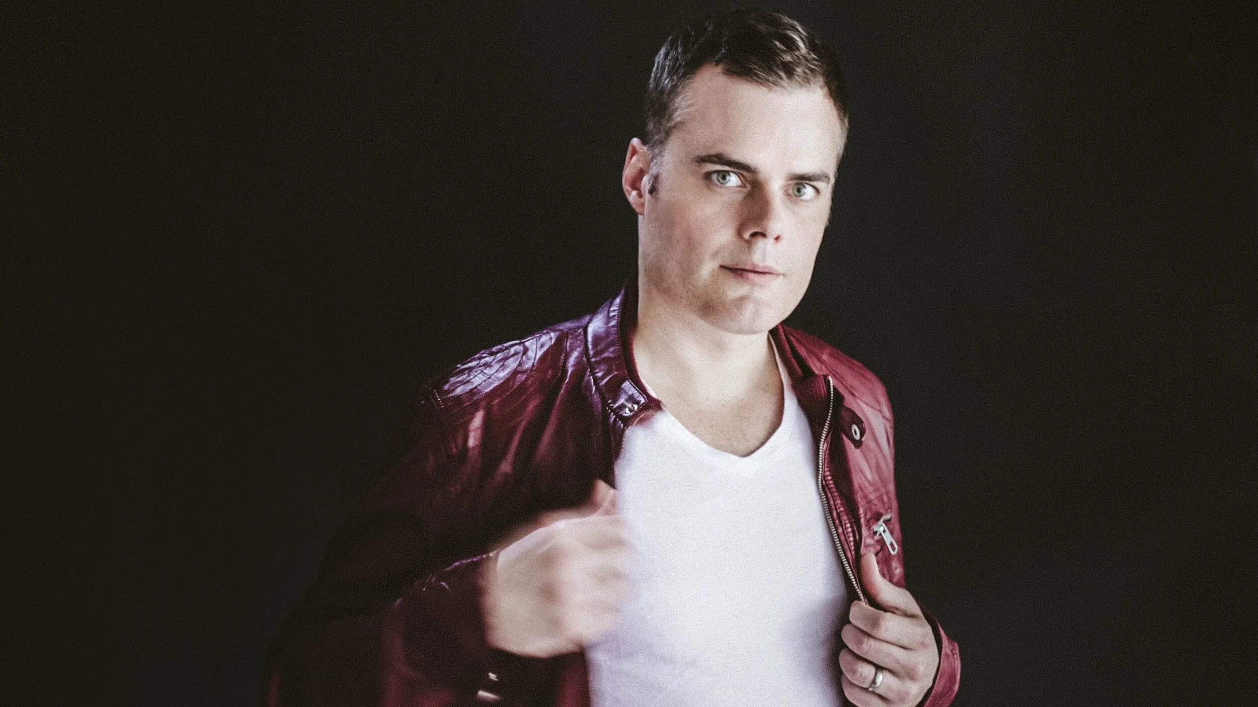 Marc martel - 2014 - impersonator. Alan martel. Marc martel - 2014 - impersonator. Marc martel - 2014 - impersonator. Alan martel.
