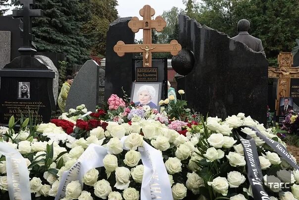 Умерла легендарная актриса театра и кино Вера Кузьминична Васильева - Журнал "Бо