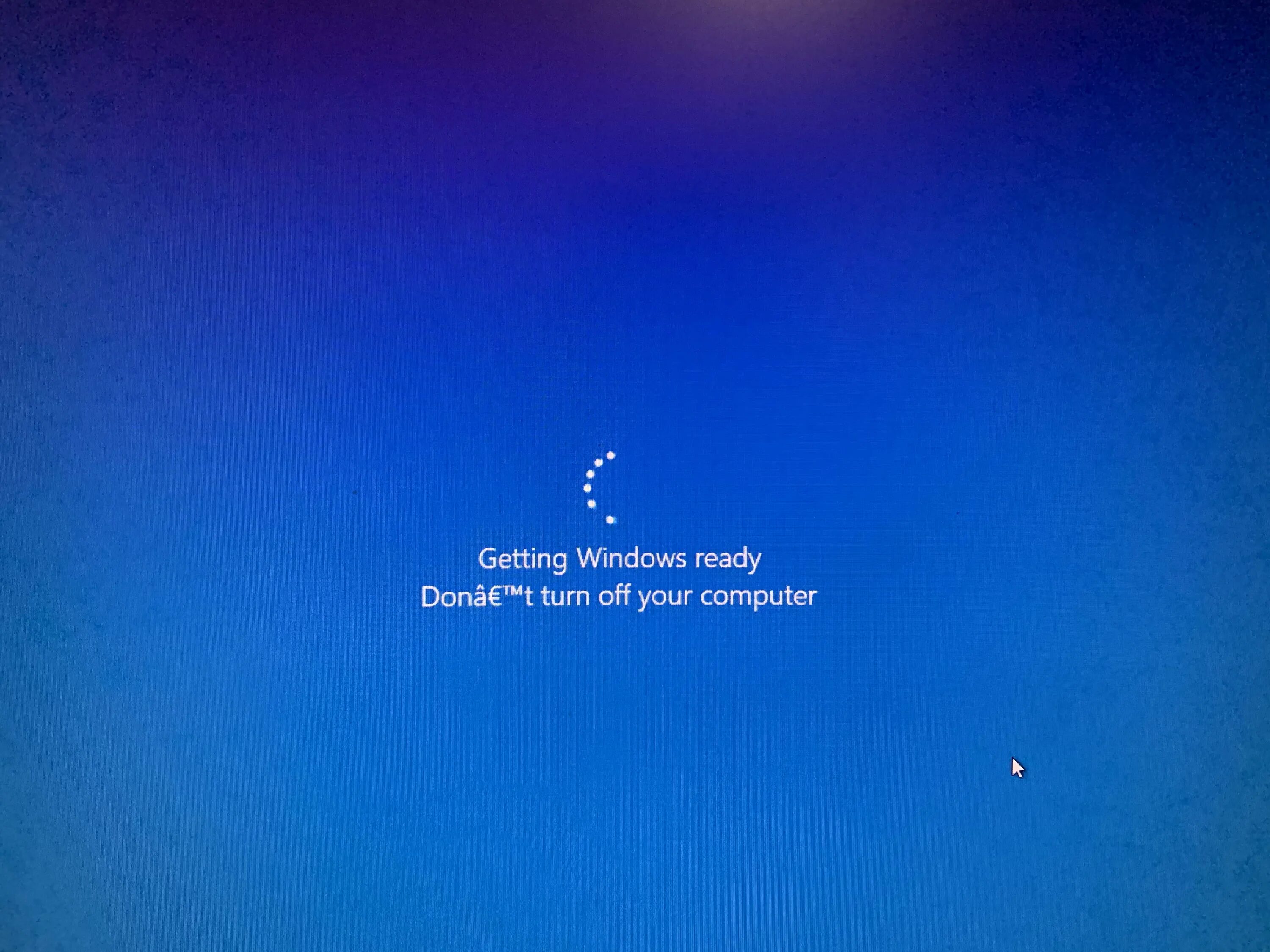 Перезагрузка при установке windows. Обновление windows. обновление виндовс 10. обновить виндовс 10. обновление виндовс загрузка.
