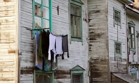 Жители аварийного дома