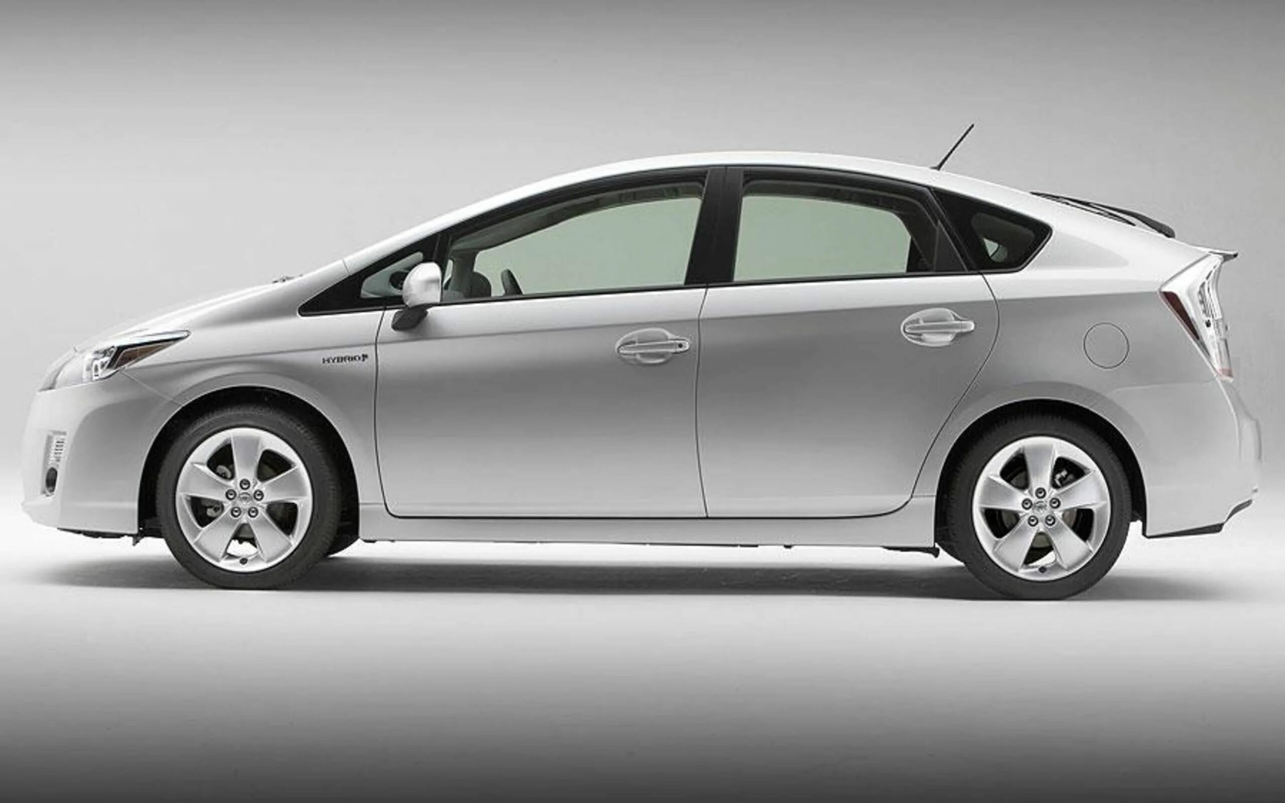 Toyota Prius 2010. Toyota Prius 30 2010. Toyota Prius Hybrid 2010. Тойота Приус 2 гибрид. Почему тойота приус