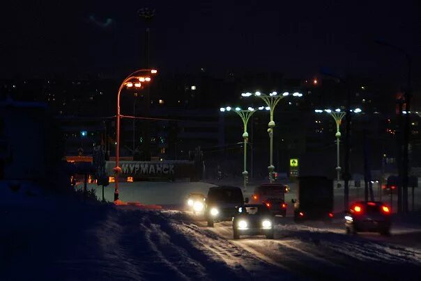 Освещение в Мурманске Полярная ночь. Темные ночи Мурманск. Ночной зимний Мурманск. Мурманск ночью зимой. Мурманск есть ночь