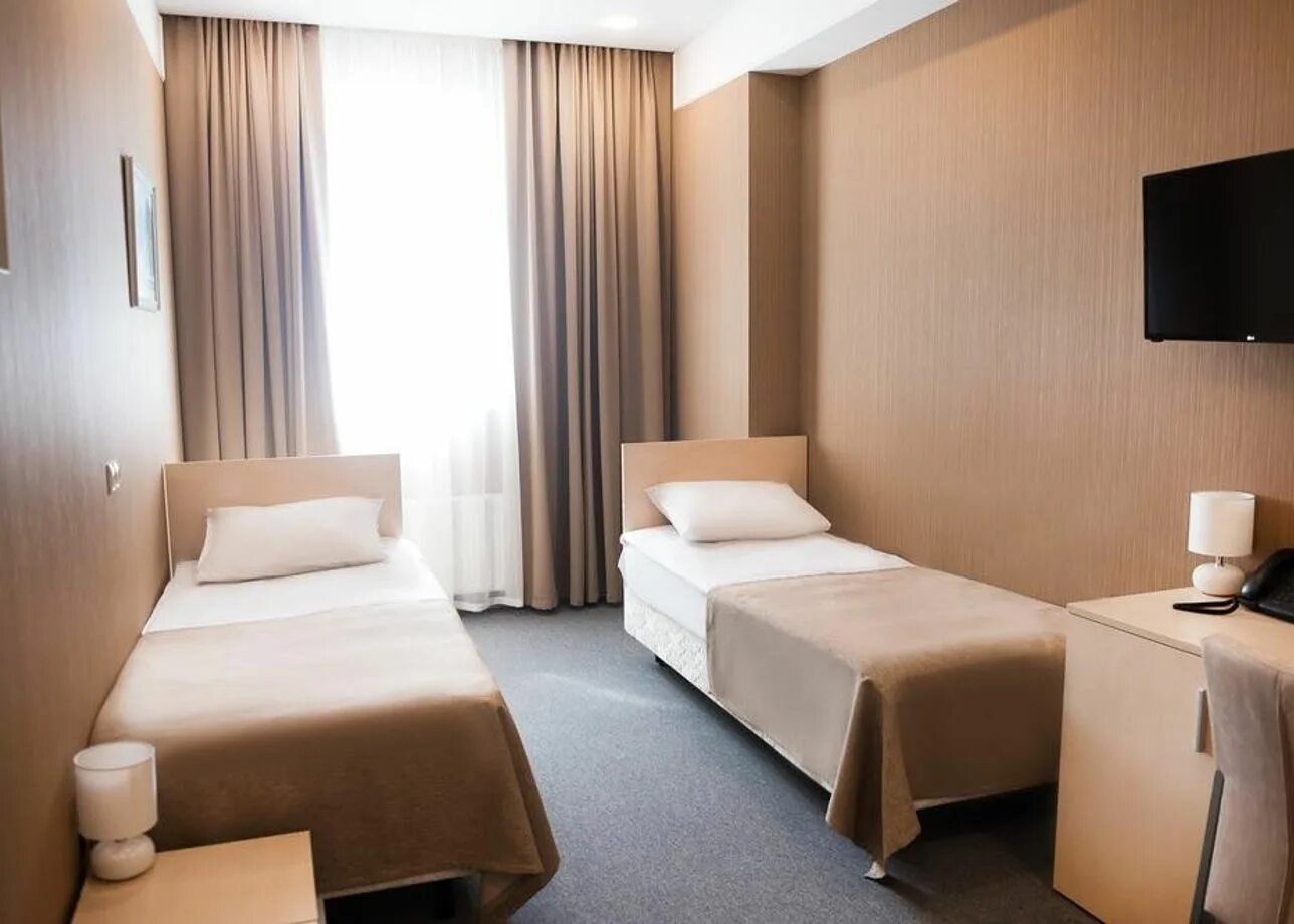 Отель iq hotel казань. Гольфстрим 2-я азинская ул. Казань гостиницы недорого с завтраком. Саид галеева 1 казань гостиница волга. Отель сарацин в казани.