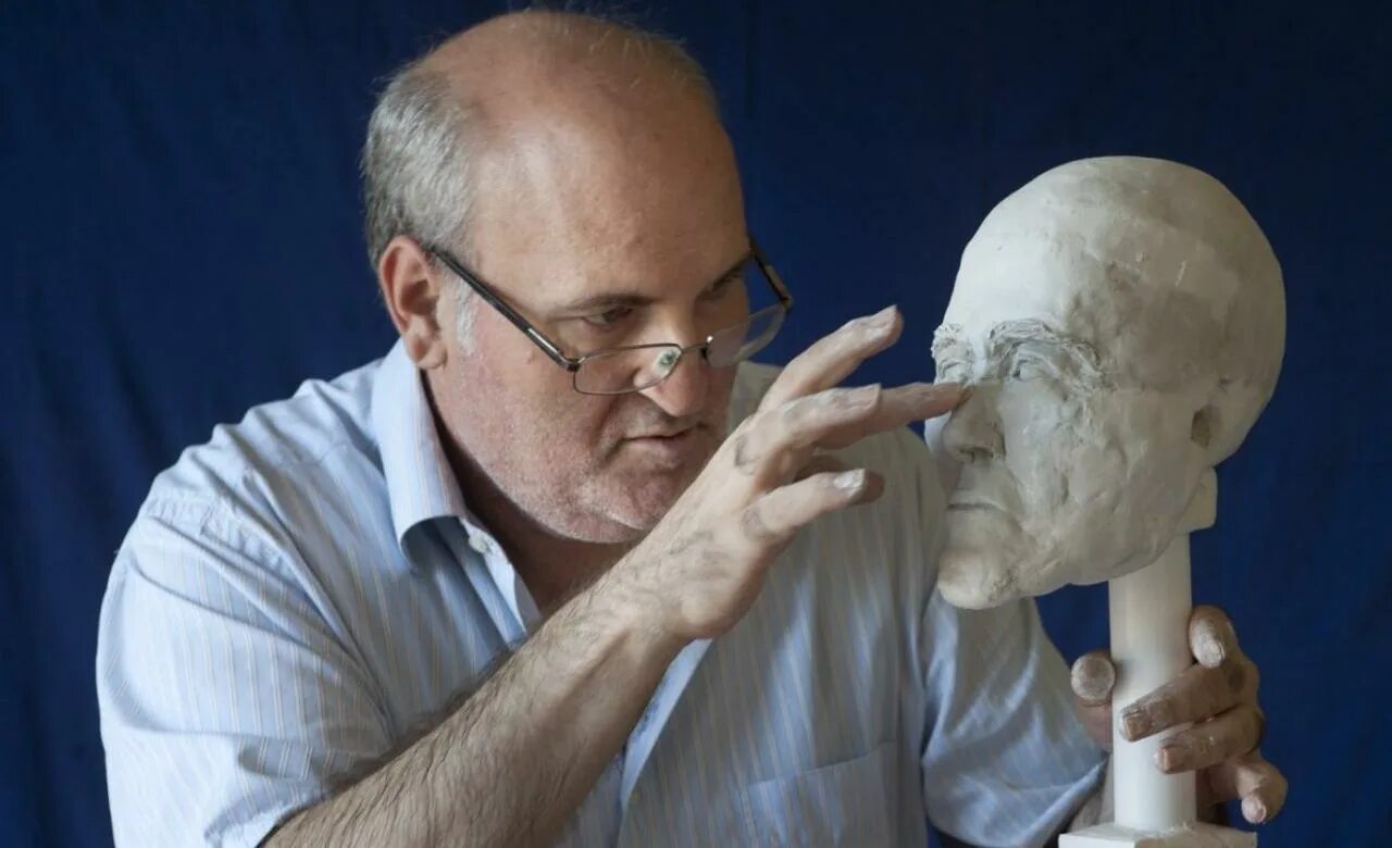 Можно ли оживить человека. Скульптурная реконструкция лица по черепу.
