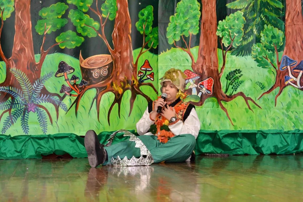 Новогодние приключения маши и вити спектакль. Маша и витя цатра. Приключения маши и вити спектакль. Маша и витя цатра. Тюз приключения маши и вити.