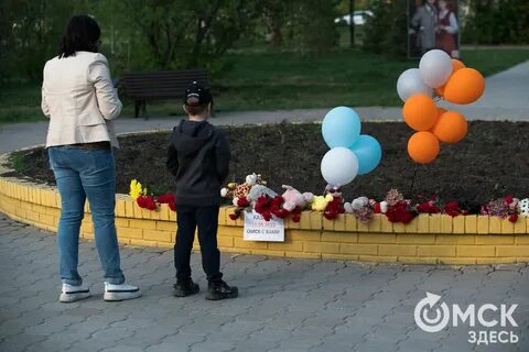 Взяли 45 гвоздик