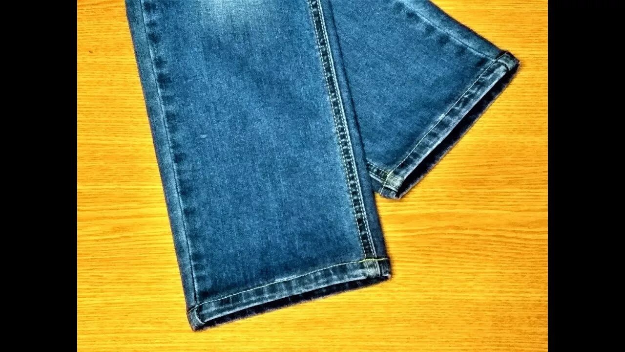 Видео как подшить джинсы с сохранением фабричного. Подшить джинсы. Оригинальная подшивка джинс. Подшивка джинс с сохранением заводского шва. Подгибка джинс с манжетами.
