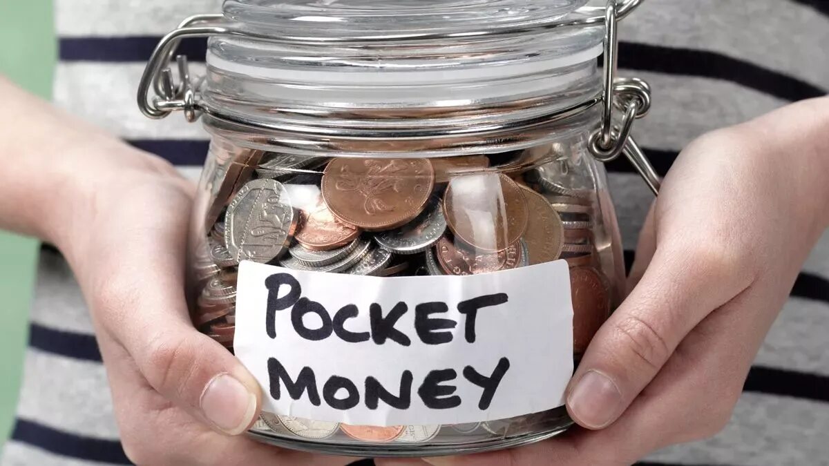 Spend your pocket money. Лексика на тему деньги на английском. Save and spend money. Деньги в кармане. Pocket money.