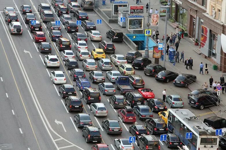 Супра хана форсаж 9. Traffic jam moscow. Автомагистраль с машинами. Заблокировали авто на парковке. Московский трафик.