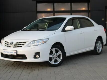 Toyota белый