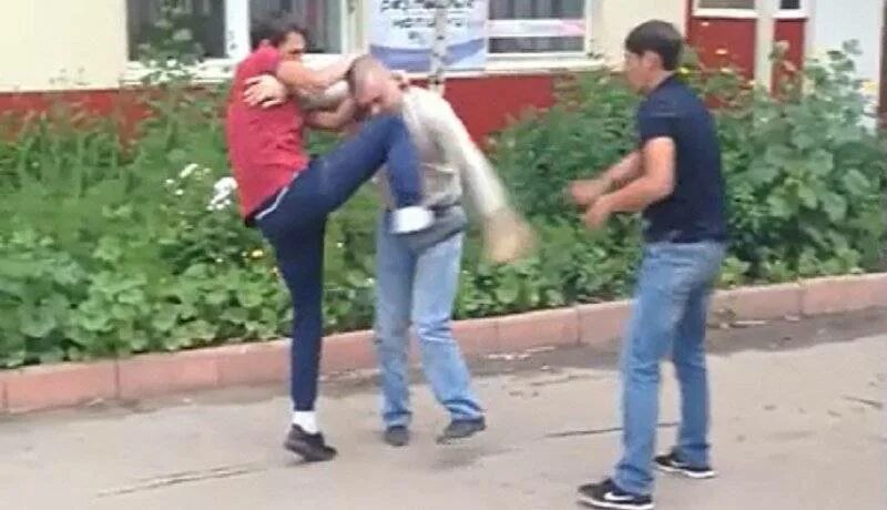 Почему друзья дерутся. Почему друзья дерутся