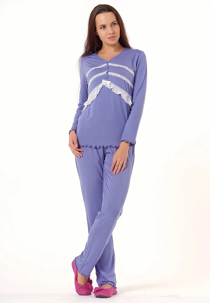 Пижама женская. Ночная пижама victora фиолетовая с лунами. Пижама женская вискоза. Ночнушка с шортами. Пижама из вискозы.