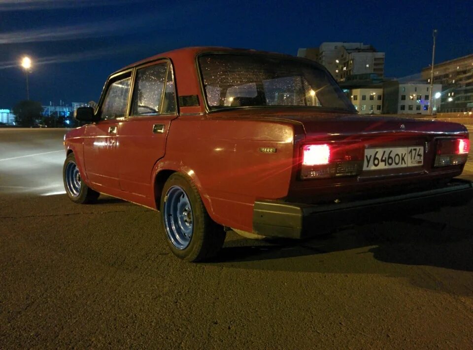 Ваз 2105 r14. 14-2105 смд-14 промежуточный. Задний бампер ваз 2105. Слик р15 ваз 2105. Ваз 2105 на 14.