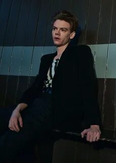 Thomas Brodie-Sangster - ContentMode.