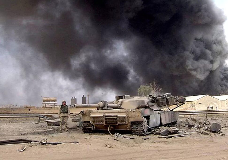 Сгоревший абрамс. M1 «абрамс снаряд. Подбитый американский танк. Сгоревший абрамс. M1 abrams в ираке.