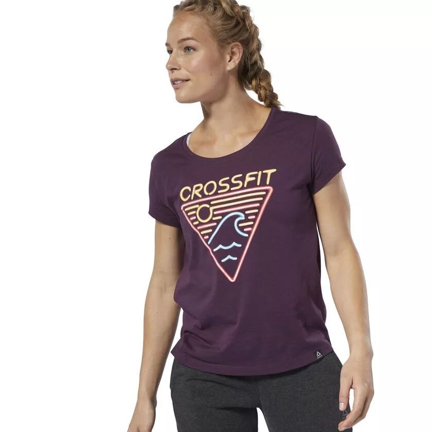 Easy retro. Reebok майка женская speedwick. худи женская reebok retro. футболка рибок женская. reebok футболка женская.